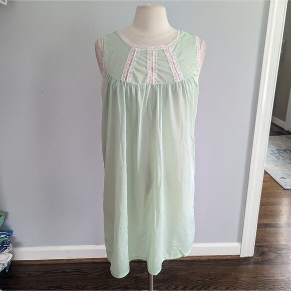 Vintage Women's Heiress Pale Green Slip Large - Picture 2 of 9